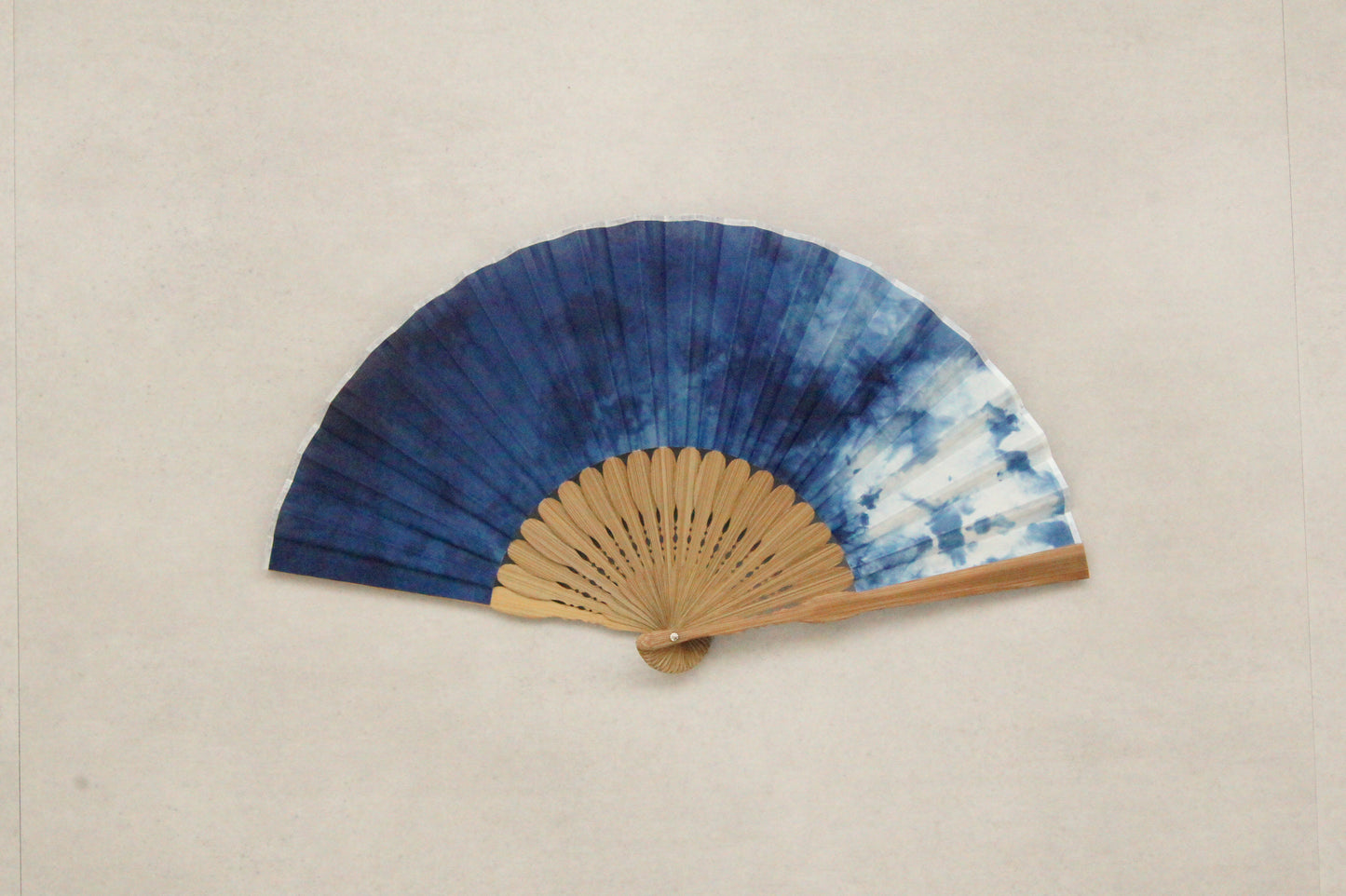 島藍扇子